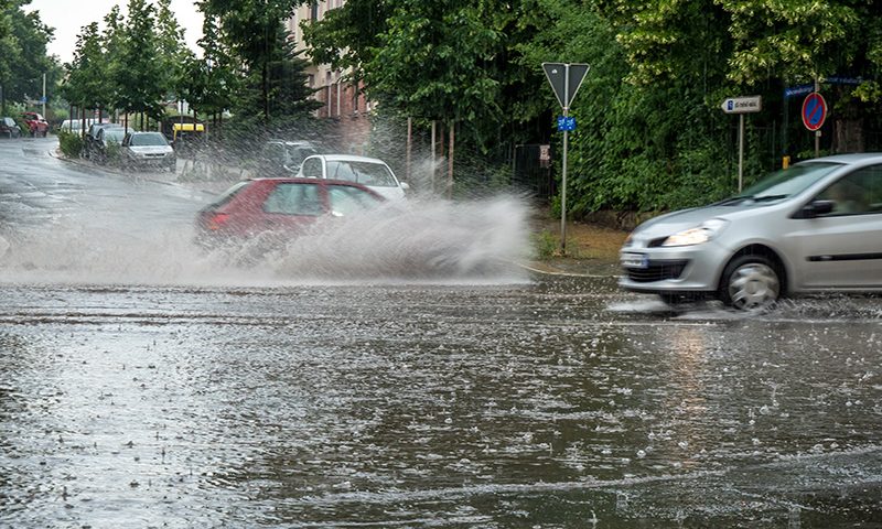 Driving in wet weather can be rather frightening check out our top tips to ensure you get to your destination safely.