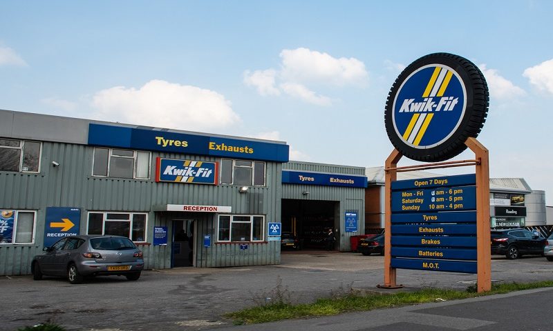 Kwik-fit MOT garage