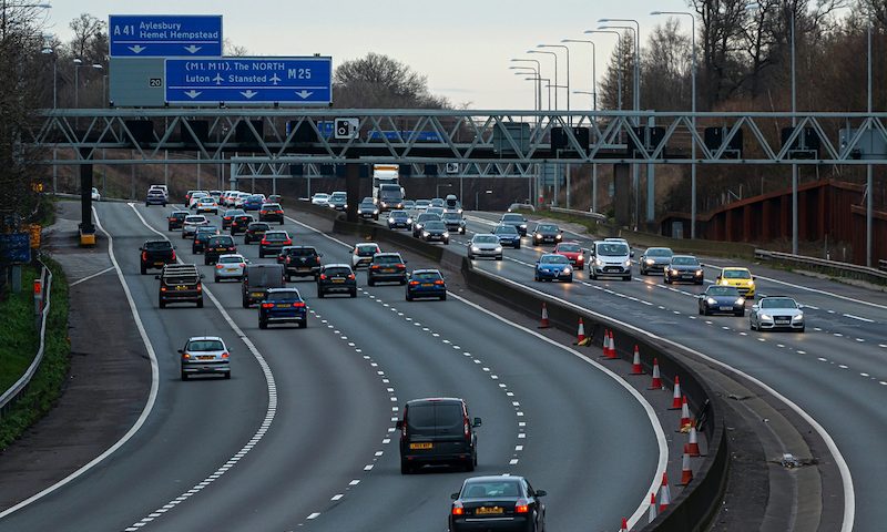 Cars on the M25